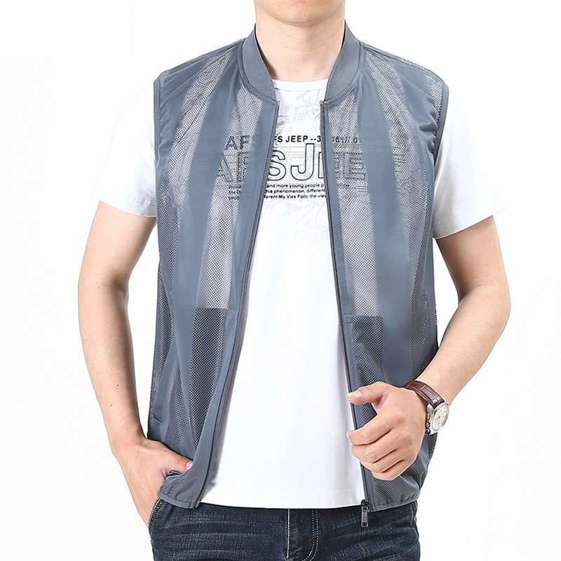 صدرية شبكية بفتحات تهوية للرجا - مراجعة Reflective Running Jacket وسعره