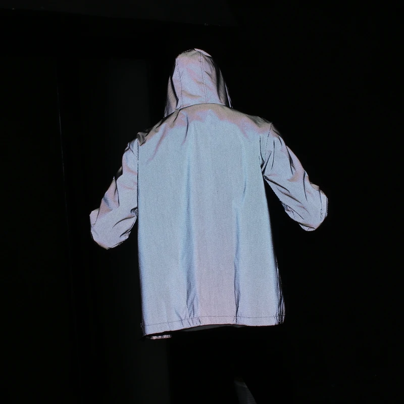 جديد الرجال ليلة عاكسة بالكامل - مراجعة Reflective Running Jacket وسعره